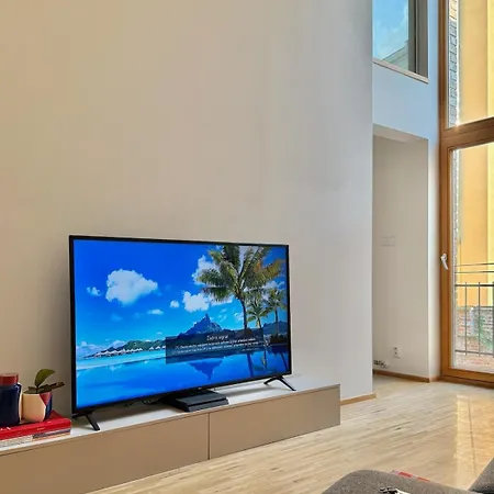 Design In The Center Great For Friends And Family Apartment Prague