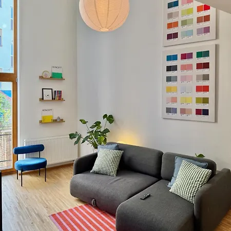 Apartment Design In The Center Great For Friends And Family Prague